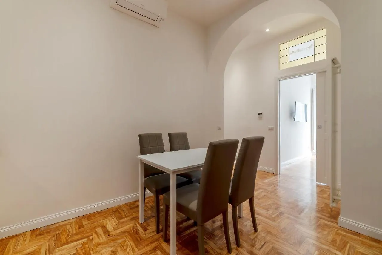 Rione Prati Elegant Apartment With Balcony Rom