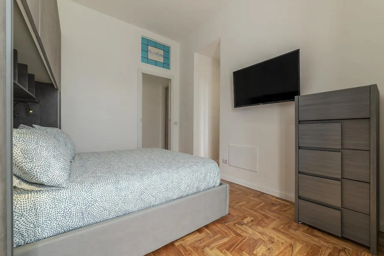 Rione Prati Elegant Apartment With Balcony Rom Italien